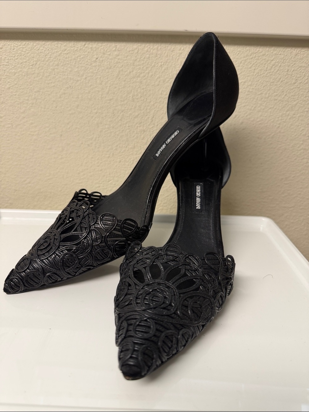 Giorgio Armani Black Pointed D'Orsay Stiletto Heels with Loop Embroidery Sz 40